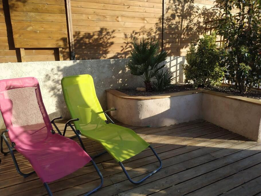 ラシオタStudio Jacuzzi Prive A 8 Min A Pied De La Plageアパートメント エクステリア 写真